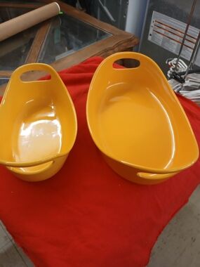 Rachael Ray Glossy Yellow Serving Bowls with Handles